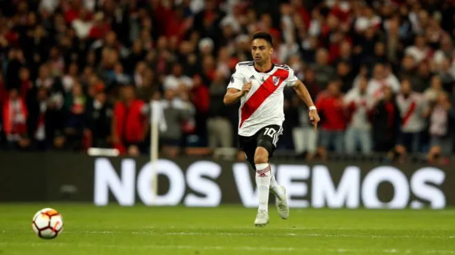 El curioso fanático del Pity Martínez en Qatar