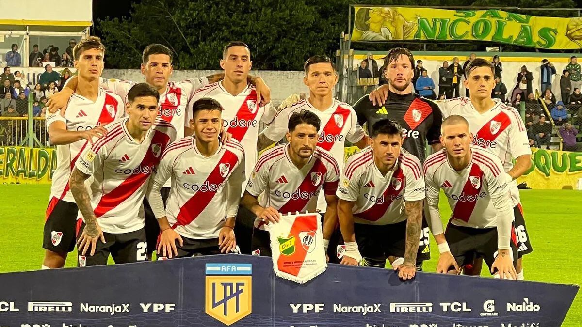 Formación River Defensa y Justicia Liga 2024 (Foto: Liga AFA)