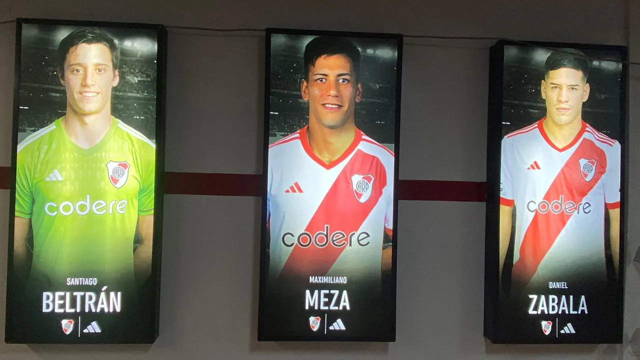 Gigantografía plantel River Meza Beltrán Zabala