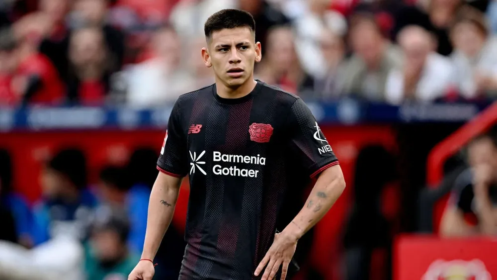 Claudio Echeverri debutó Bayer Leverkusen Alemania