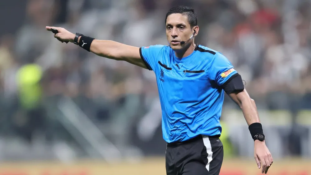 Jesús Valenzuela árbitro River Mineiro 2024