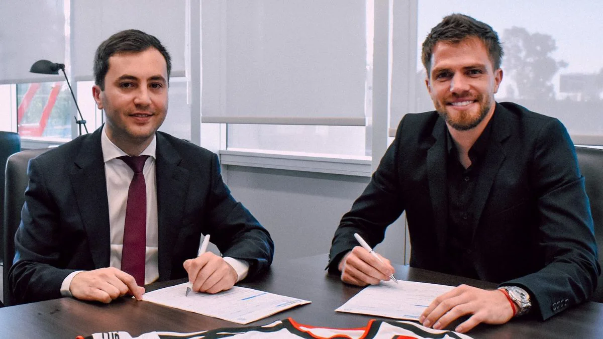 Oficial: Ezequiel Centurión renovó su contrato con River