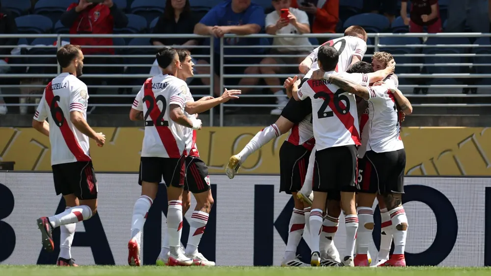 Festejo gol River equipo Mundial Clubes