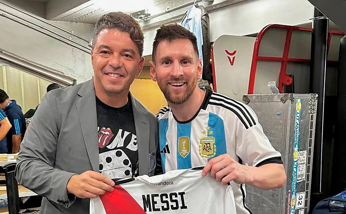 gallardo-messi (2) (1)