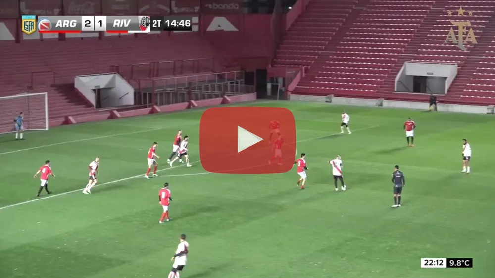 Video YouTube partido completo Senior River