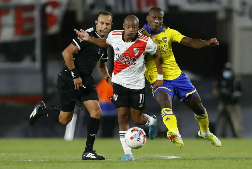 El candidato para dirigir River-Boca