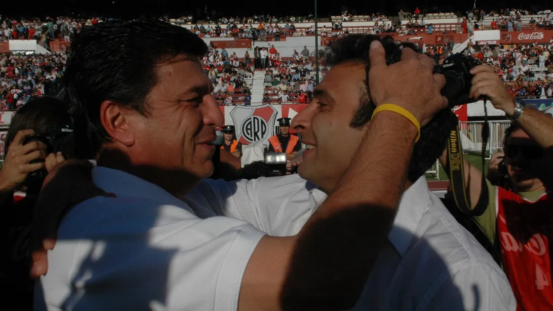 Daniel Passarella Leonardo Astrada River DT (Foto: diario Olé)