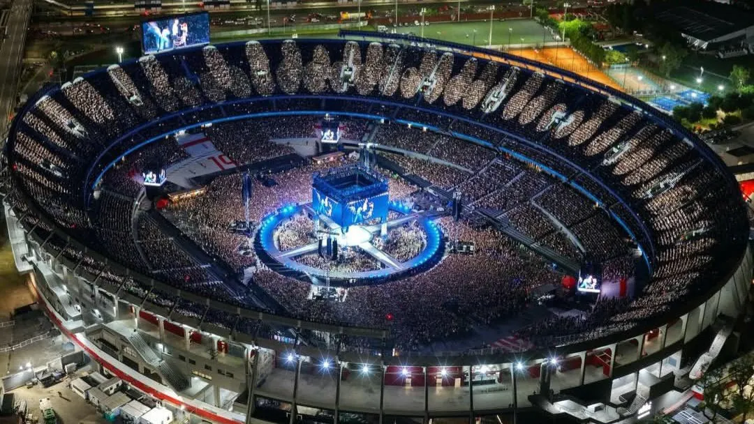 Recital María Becerra River Monumental