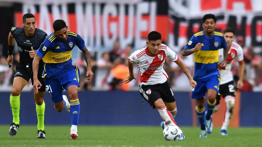 Claudio Echeverri River Boca Monumental 2024