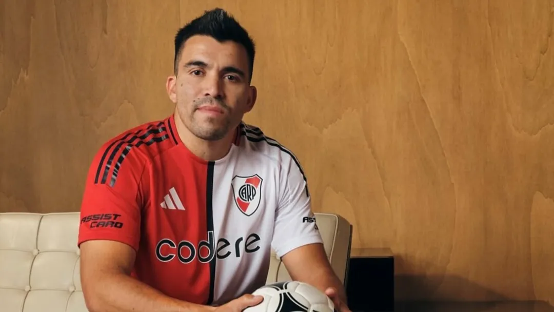 Marcos Acuña nueva camiseta River alternativa (Foto: River Plate)