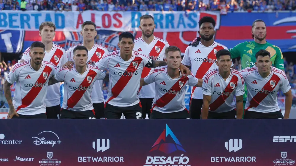 equipo formación River amistoso Chile