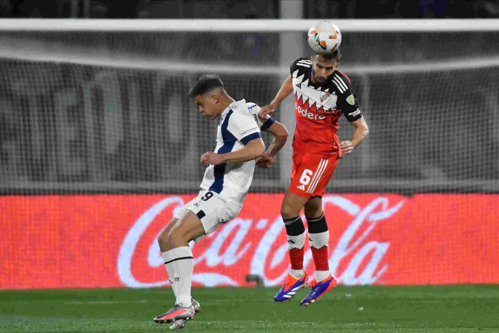 Germán Pezzella vs Talleres Copa Libertadores
