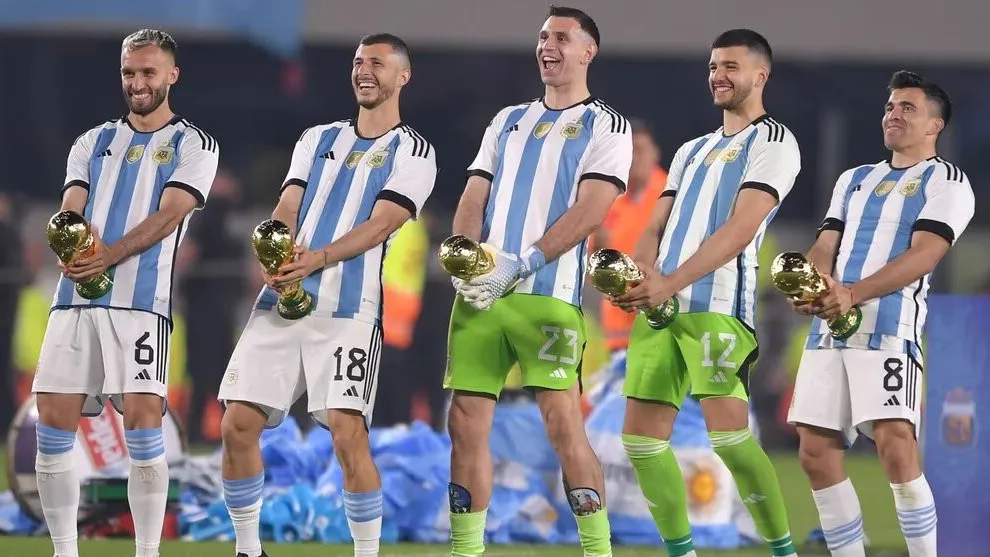 Pezzella: "No me importa que digan que nos ayudaron"