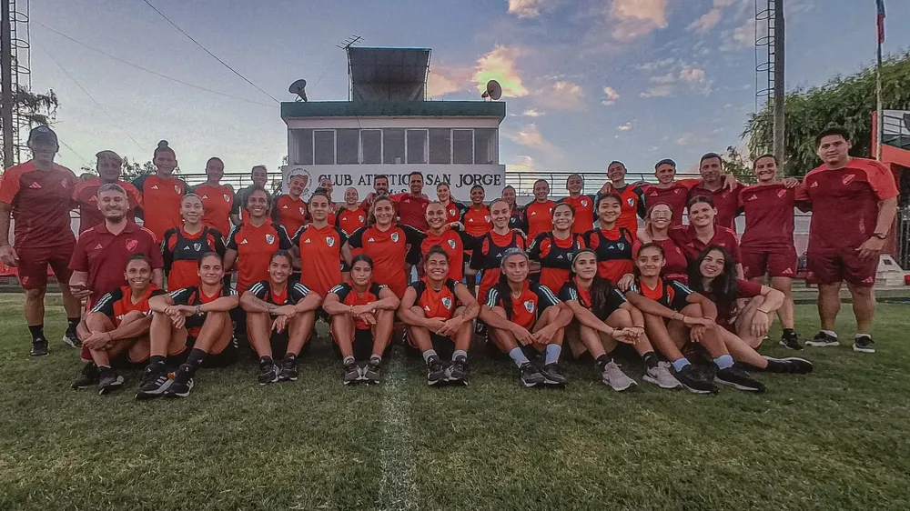 Plantel River Pretemporada 2025 San Jorge Fútbol Femenino 