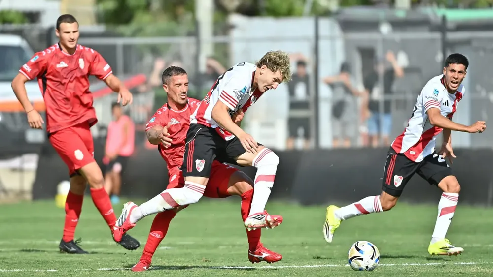 Facundo Colidio River Barracas Central (Foto: River Plate)