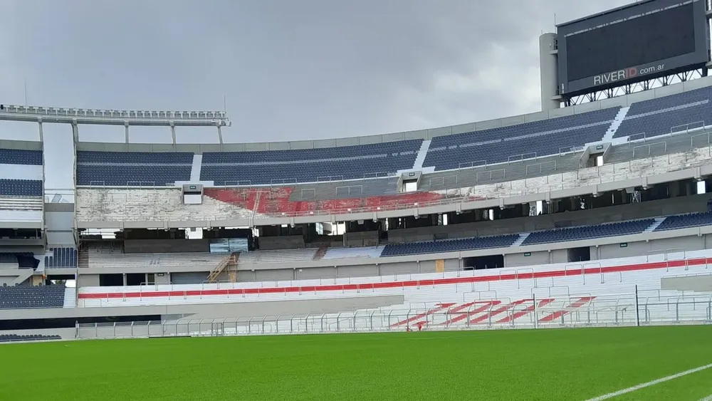 Tribuna Sívori estadio Monumental (Foto: @obrasriver)