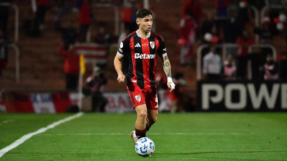 Gonzalo Montiel vs. Unión