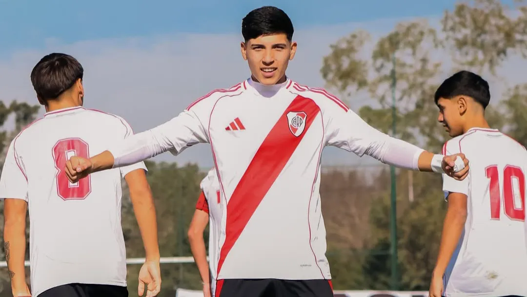 Festejo gol inferiores River plate