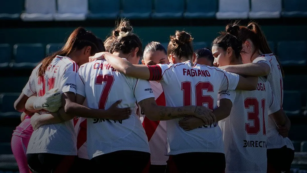 Equipo Femenino River formación