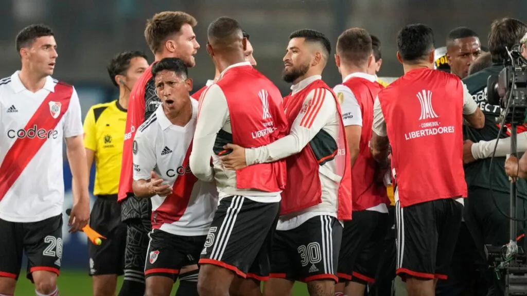 Rondón fue expulsado y se pierde el próximo partido