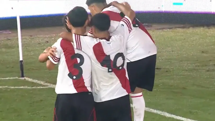 Festejo gol equipo River Inferiores (Foto: Video ESPN)